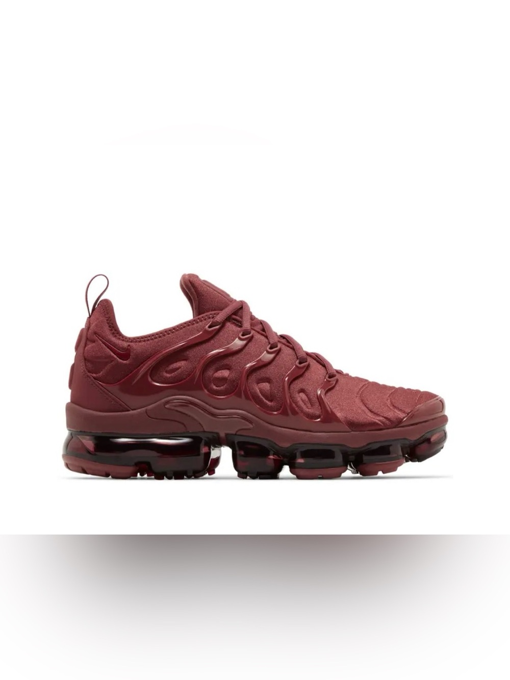 Nike Women’s Air VaporMax Plus Tennis Shoes